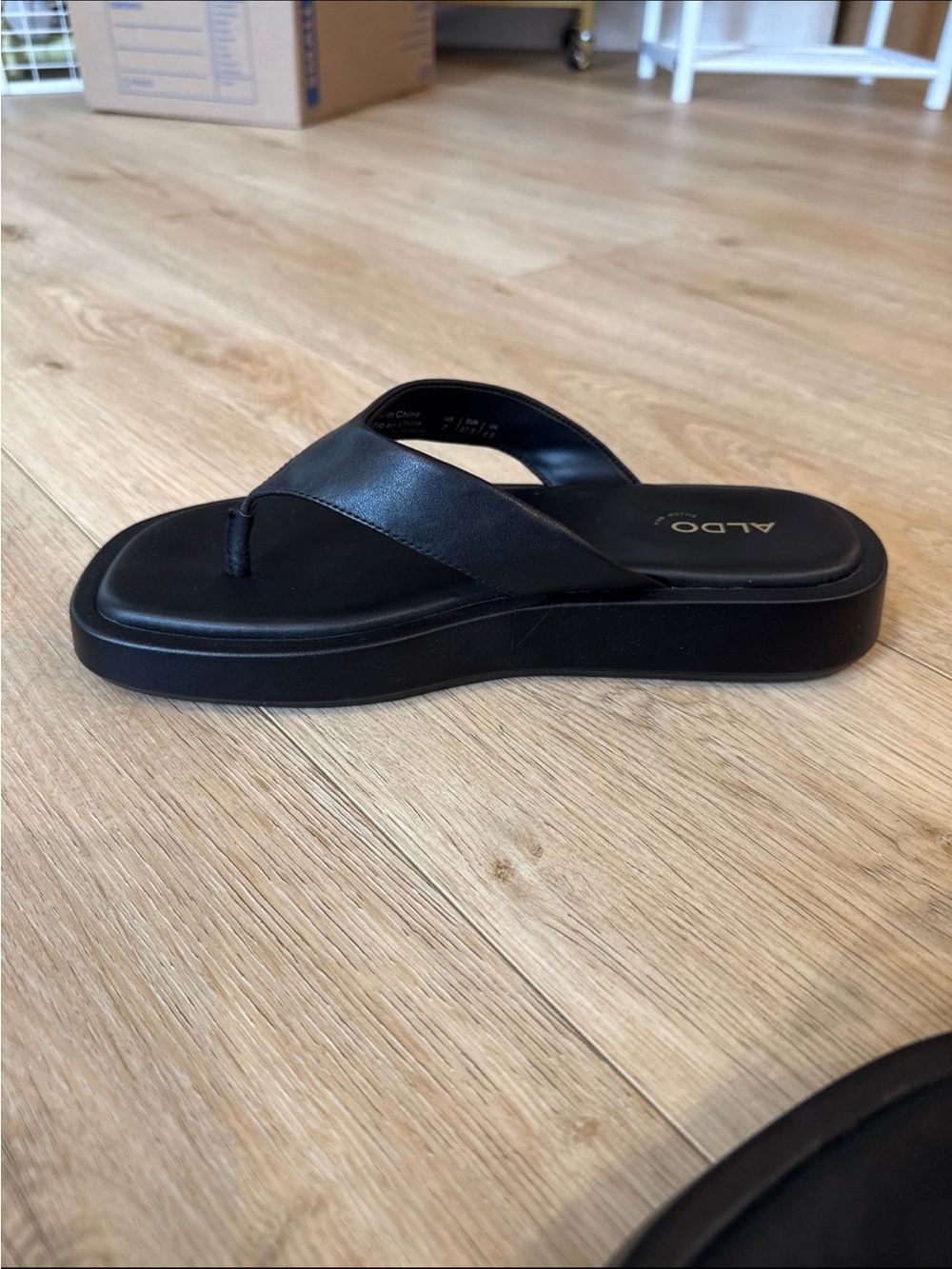 Aldo black platform flip flop